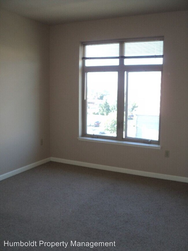 Foto del edificio - 670 9th St