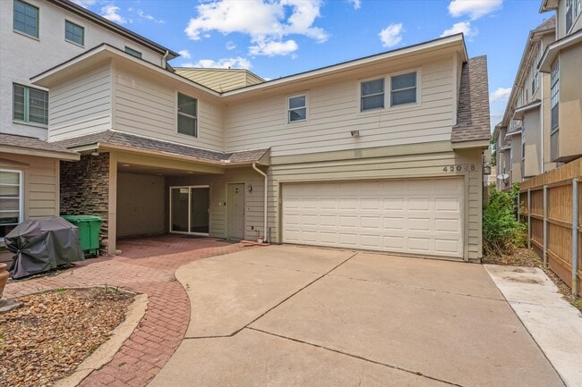 Building Photo - 4206 Law St