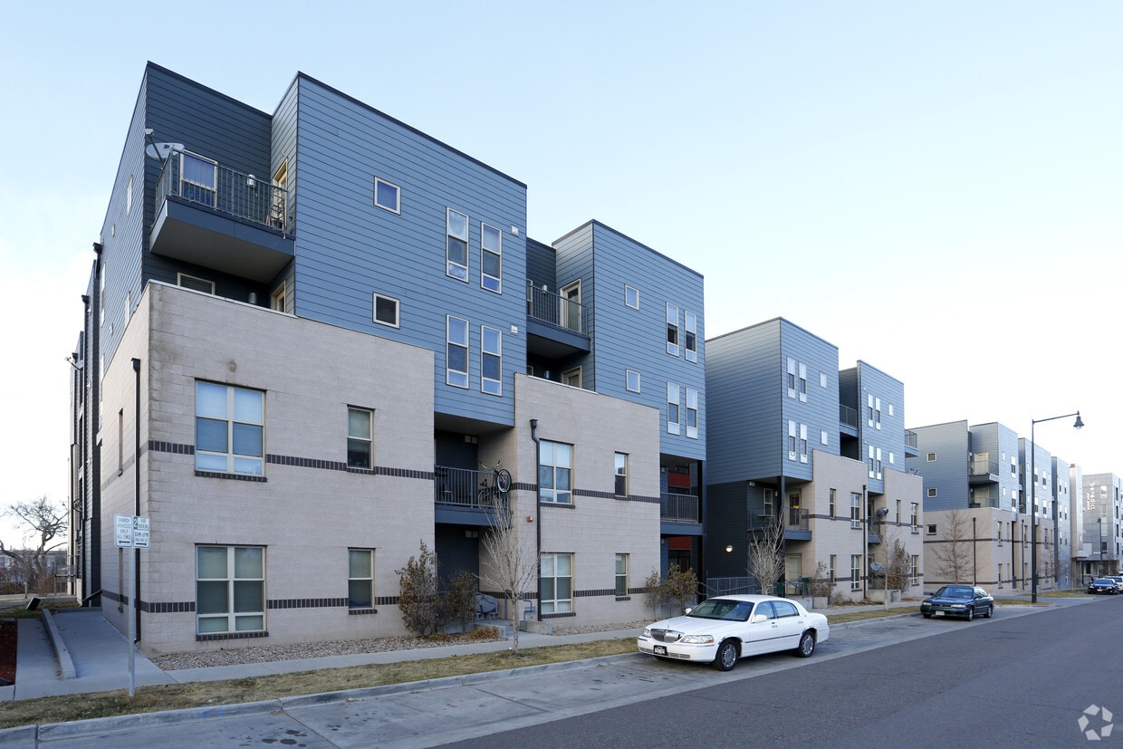 Benedict Park Place Apartments in Denver, CO