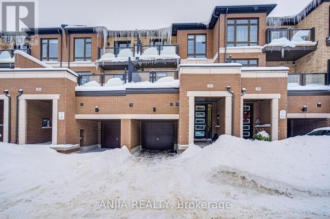 Building Photo - 33 Bluebird Ln