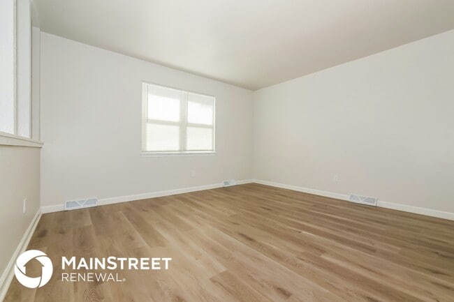 Building Photo - 5120 Goodman Ln