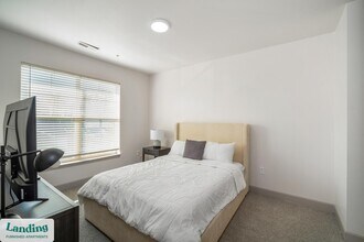 Building Photo - 3031 Eden Ave