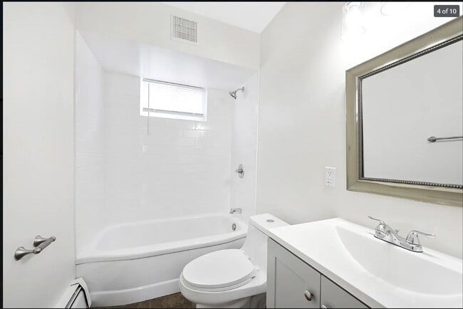 Building Photo - COMING SOON! Charming 3-Bed Home in Roseville with Modern Upgrades