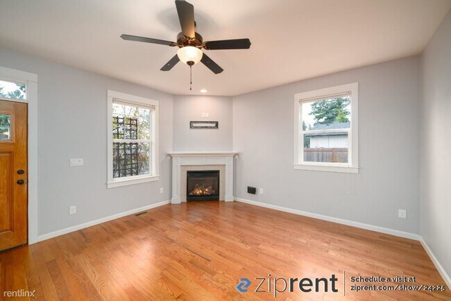 Building Photo - 4 br, 2.5 bath House - 5825 Southeast Flav...