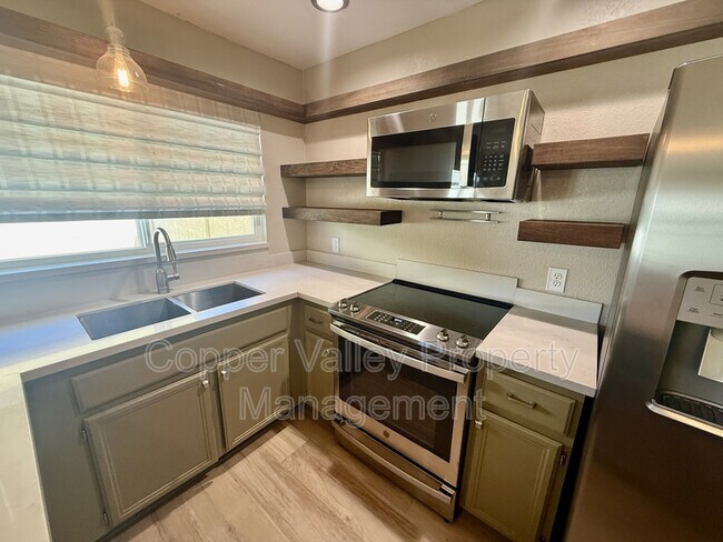 Foto del edificio - 7006 E Jensen St