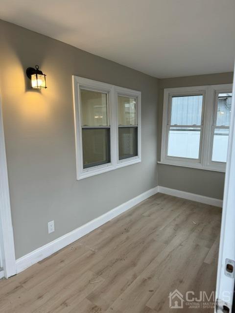 Building Photo - 410 Leffert St