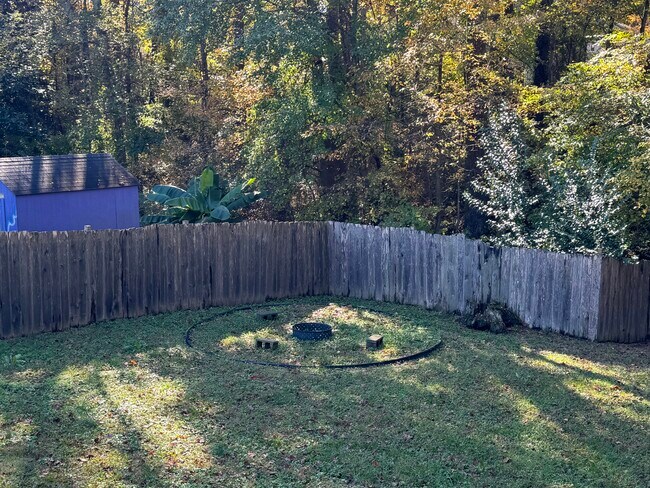 Building Photo - 314 E Louisiana Ave