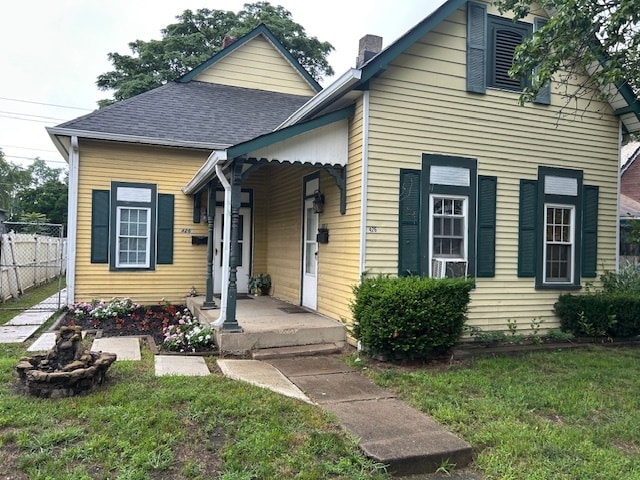 Duplex exterior - 426 N Warman Ave
