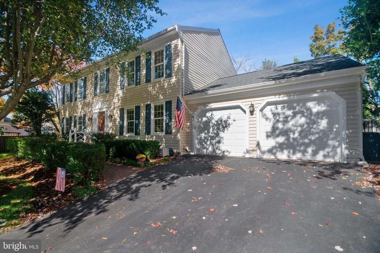 Primary Photo - 13104 Bradley Farm Dr