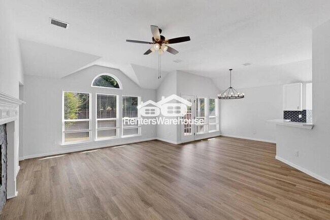 Foto del edificio - MOVE IN READY - 3BED/2BATH - FORT WORTH, T...