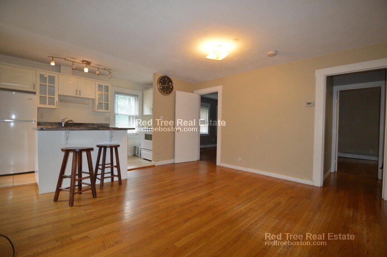 Foto principal - 629 Chestnut Hill Ave