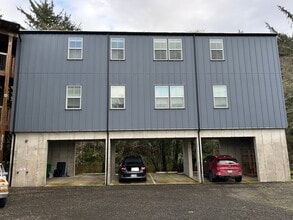 Building Photo - 35787 Brooten Rd