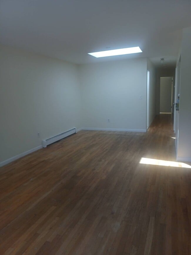 Foto del edificio - 156-10-156-77 77th St