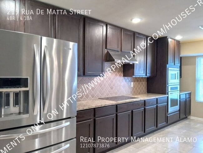 Building Photo - 219 Rua De Matta