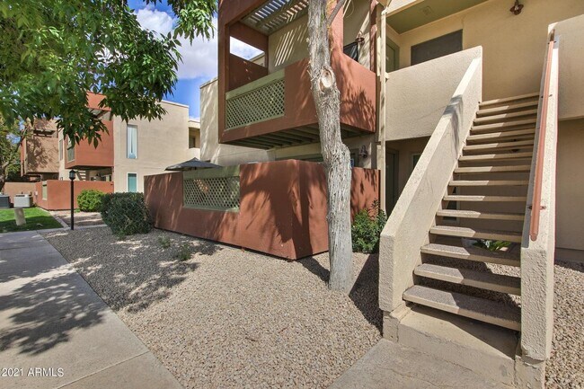Foto del edificio - 3500 N Hayden Rd