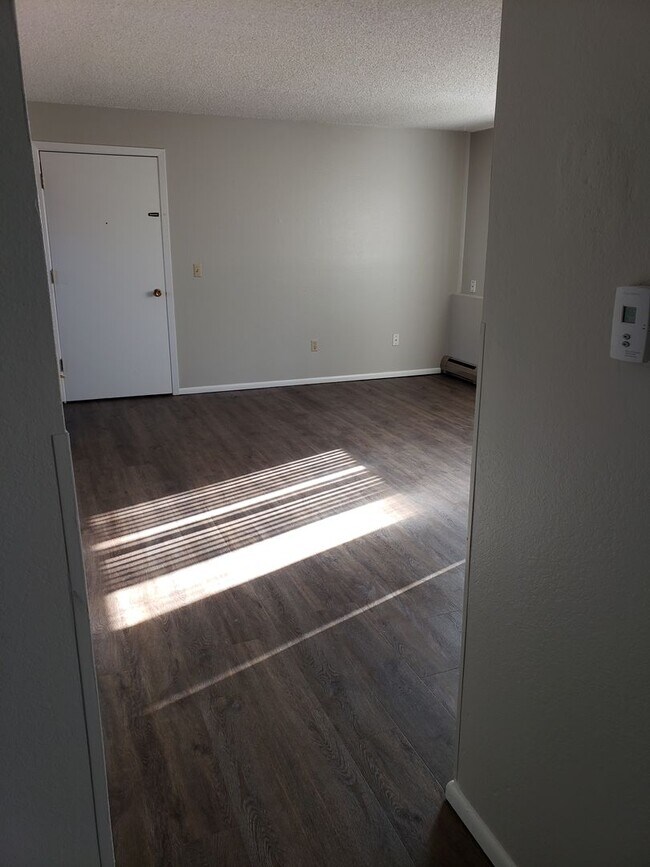 Foto del edificio - 406 West Ave