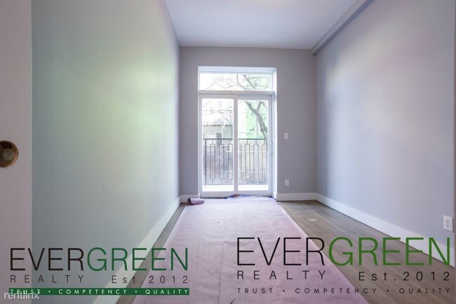 Foto del edificio - 1 br, 1 bath Apartment - 205 Spencer St