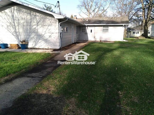 Foto del edificio - 702 17th St S