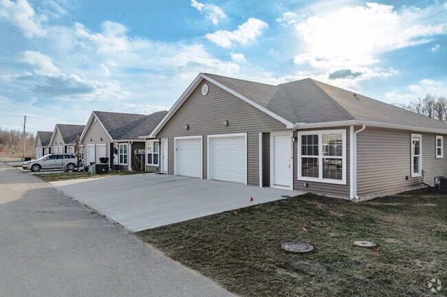 Building Photo - Yellowstone Development