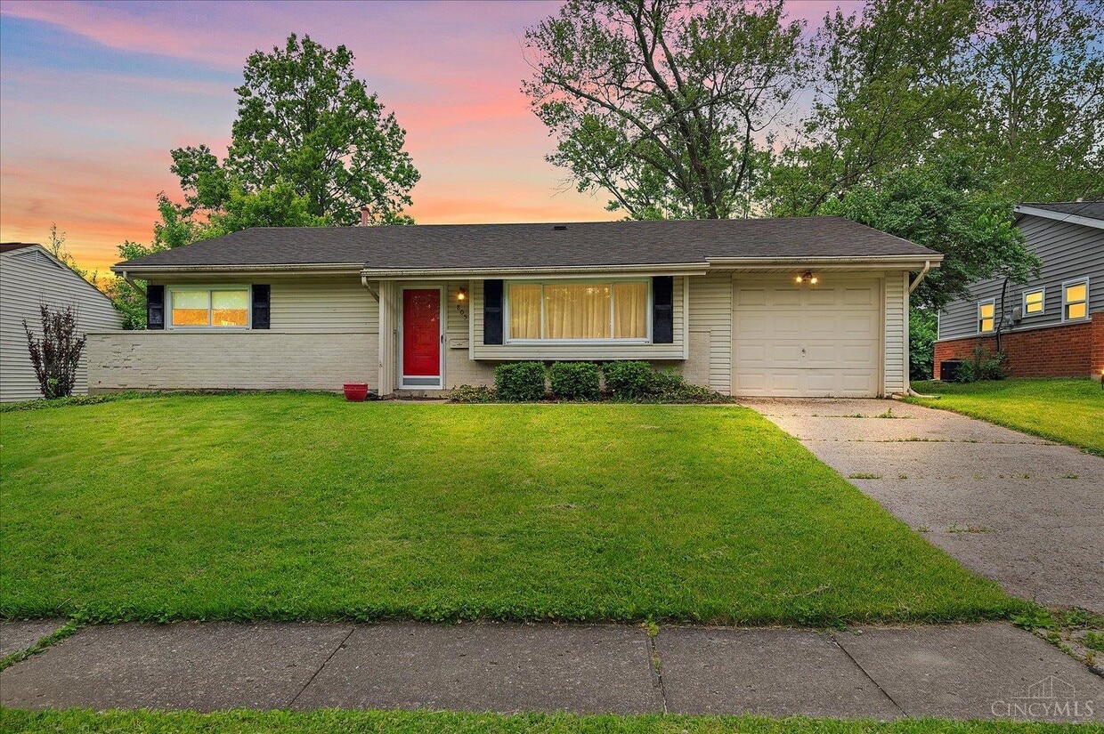 Foto principal - 805 Smiley Ave