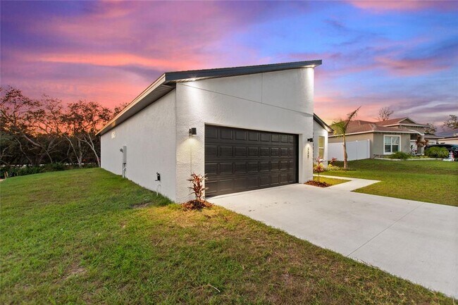 Building Photo - 337 Hibiscus Dr