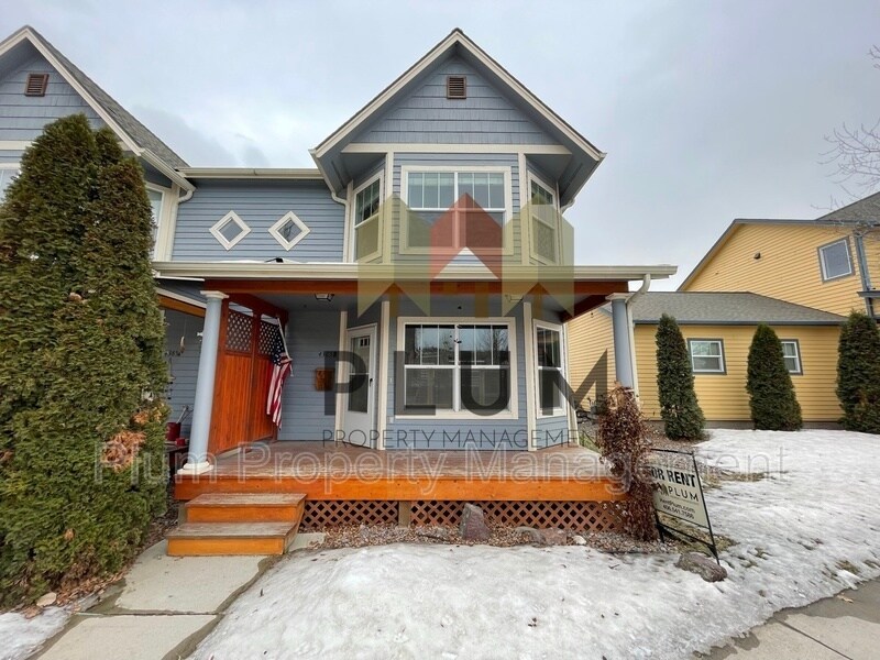 Primary Photo - 4385 Deveraux Pl