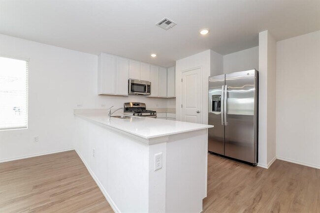 Building Photo - 11716 SW 38th St