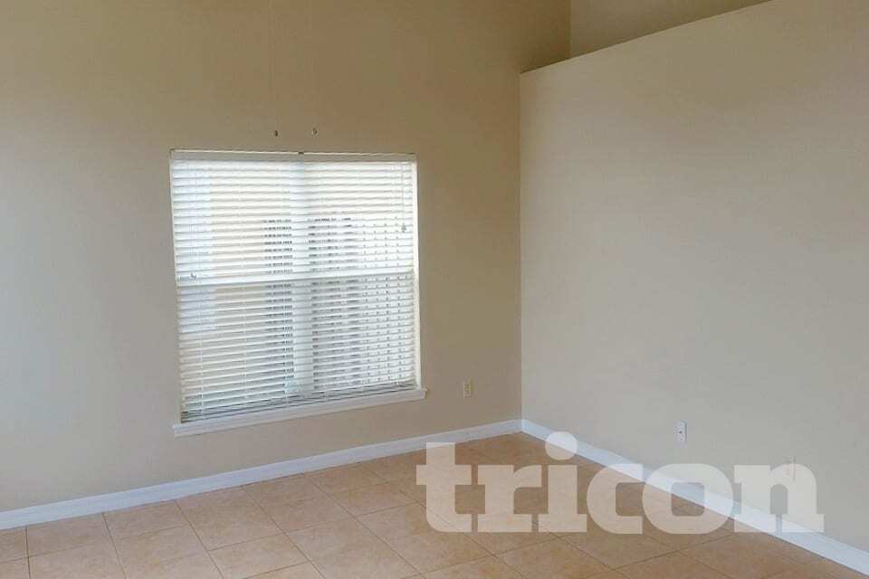 Building Photo - 7808 Hidden Hollow Dr