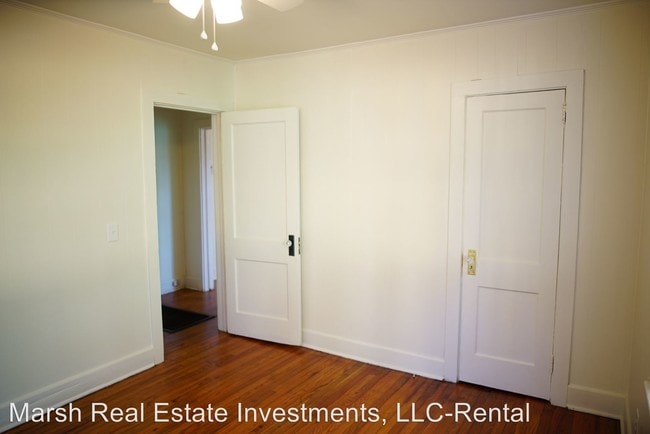 Building Photo - 2 br, 1 bath House - 1011 Auburn Street