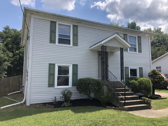 Foto del edificio - 3700 Hillcross Dr