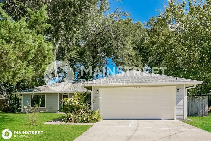 Foto principal - 4303 PONDS DR, COCOA, FL 32927