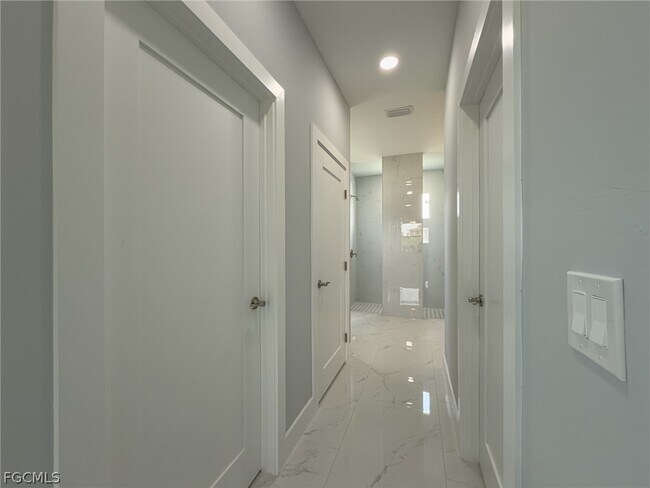 Foto del edificio - 417 Paddock St