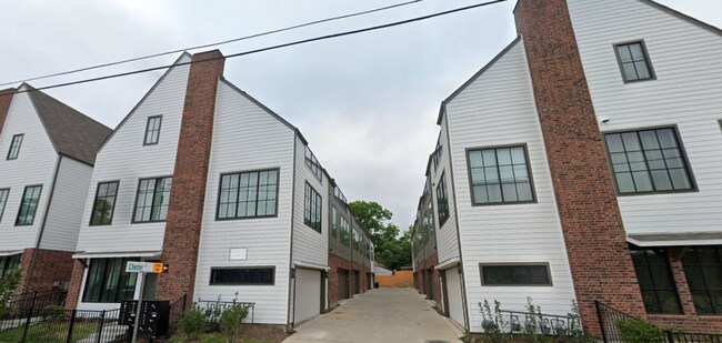 Foto del edificio - 106 Chester Ct