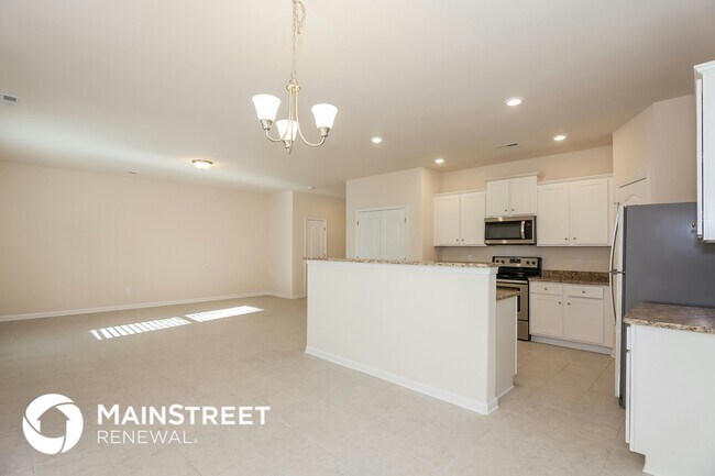 Building Photo - 7613 Malden Park Dr