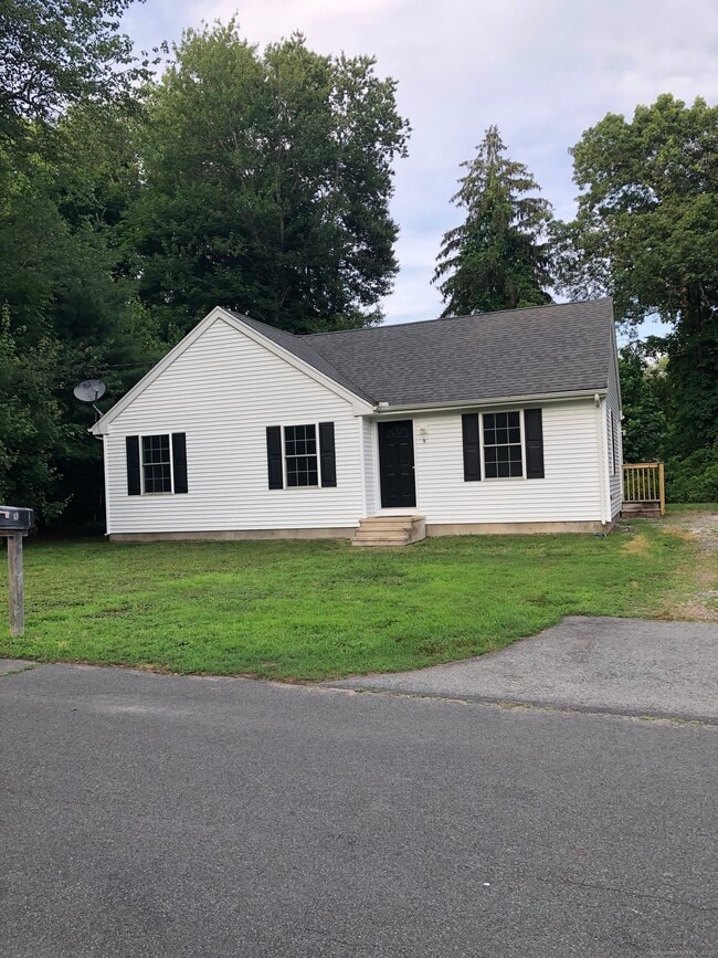 Building Photo - 9 Denmore Ln