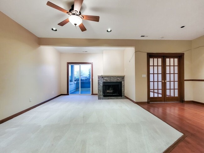 Building Photo - Cascade Mountain View Retreat: Elegant 2BR Condo in Downtown Redmond