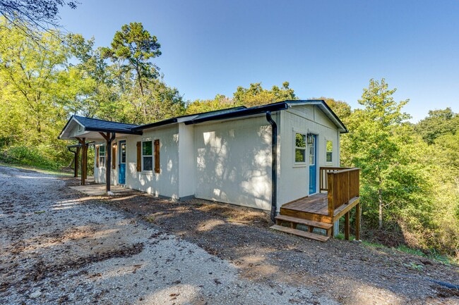 Building Photo - 22 Ridgeland Cir