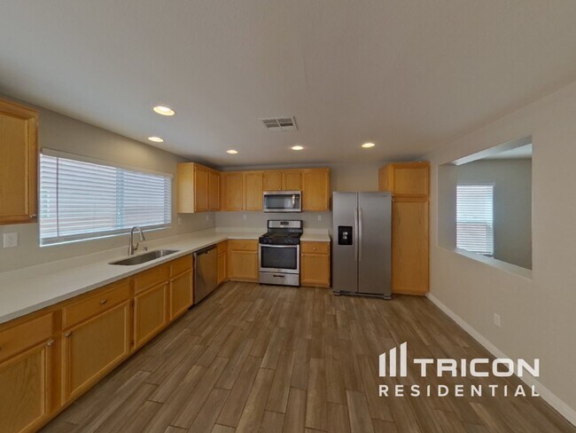 Building Photo - 6149 Windmill Island Avenue Las Vegas NV
