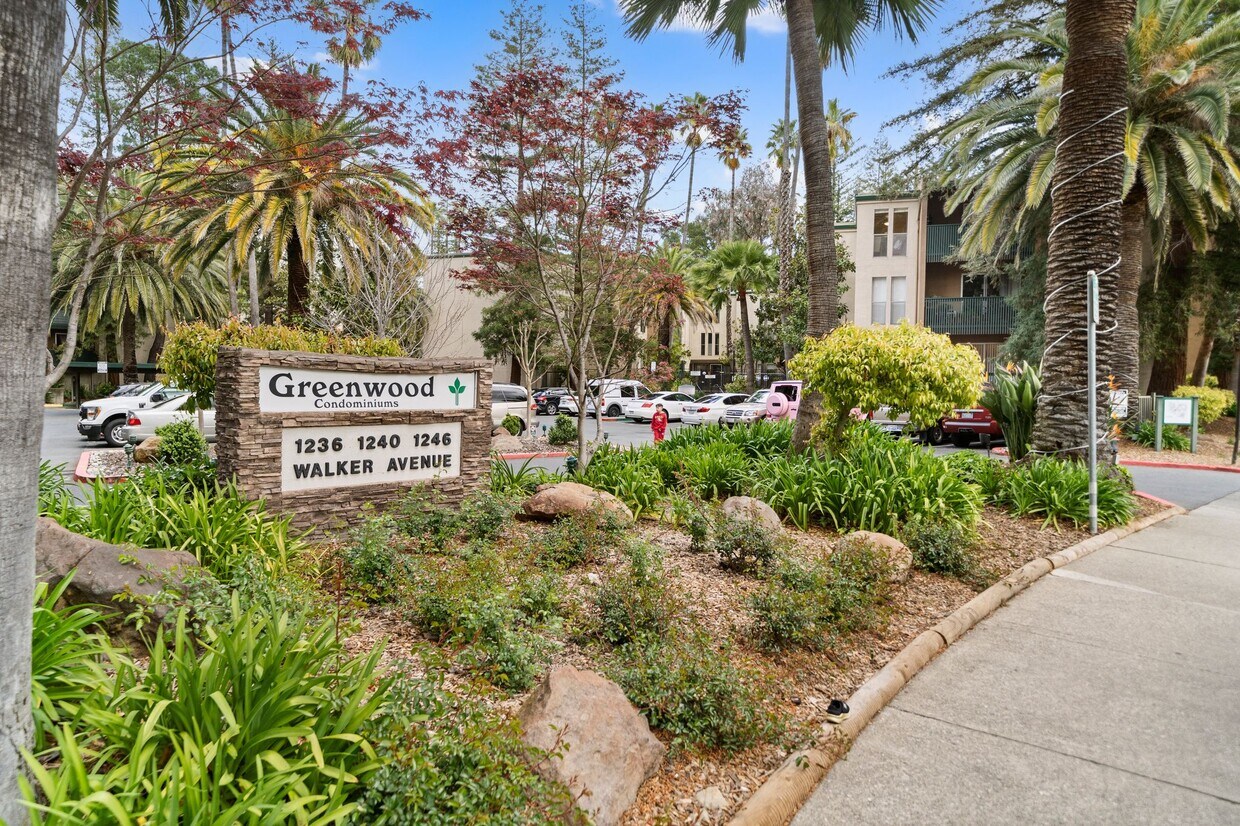 Foto principal - 1246 Walker Ave