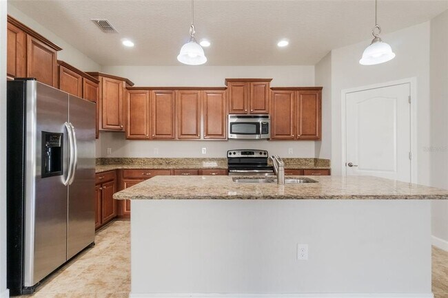 Building Photo - 3589 Cortland Dr