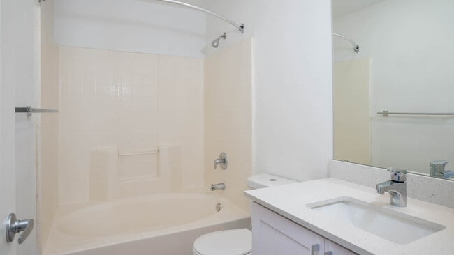 Baño - The Reserve at Empire Lakes