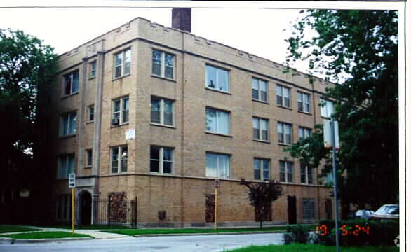 Primary Photo - 7000-7002 S Prairie Ave