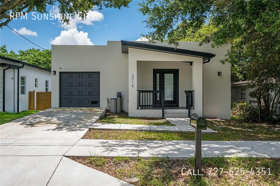 Primary Photo - Modern Elegance Awaits: Stunning 4-Bedroom...