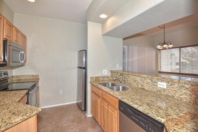 Foto del edificio - 7101 W Beardsley Rd