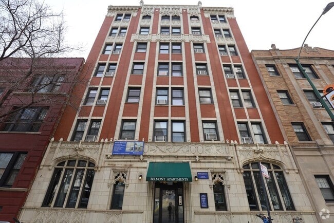 Building Photo - 508 W Belmont