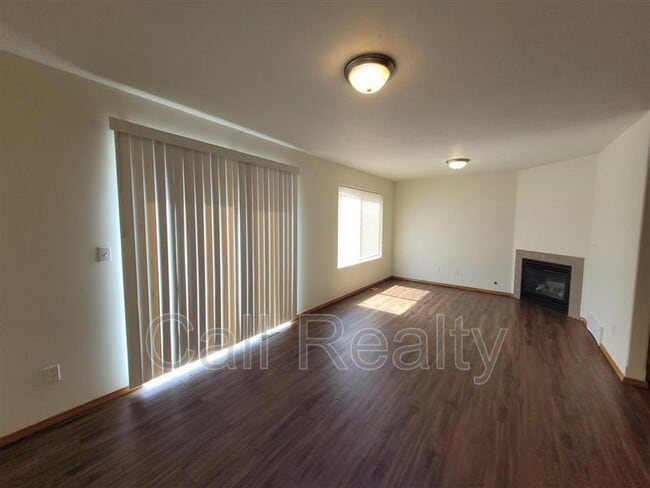 Building Photo - 18714 E Augusta Ct