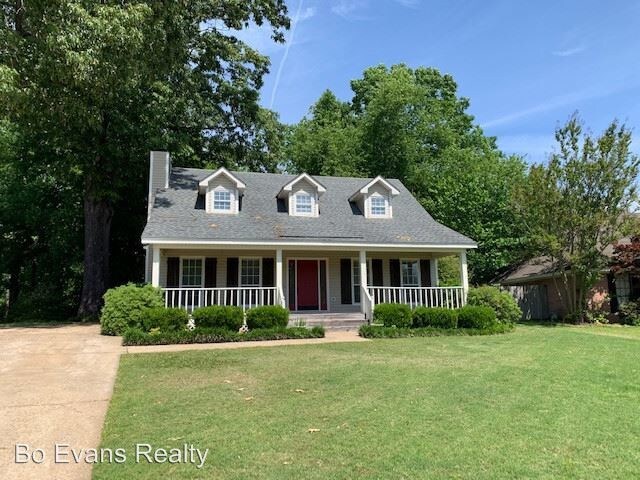 Primary Photo - 3 br, 2.5 bath House - 850 Running Brook Dr