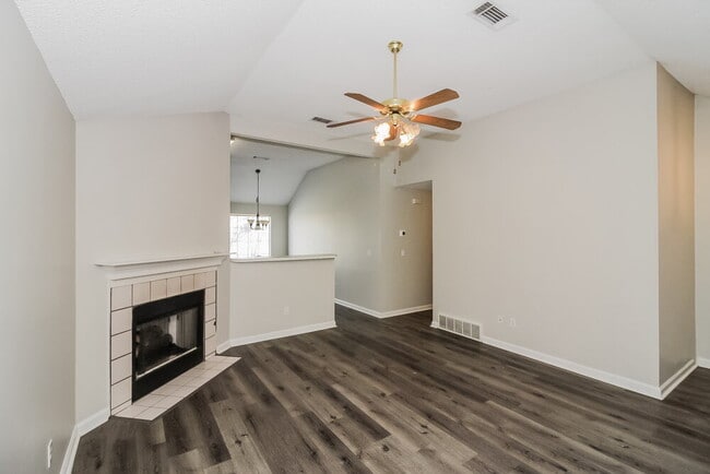 Building Photo - 4514 Lunsford Dr