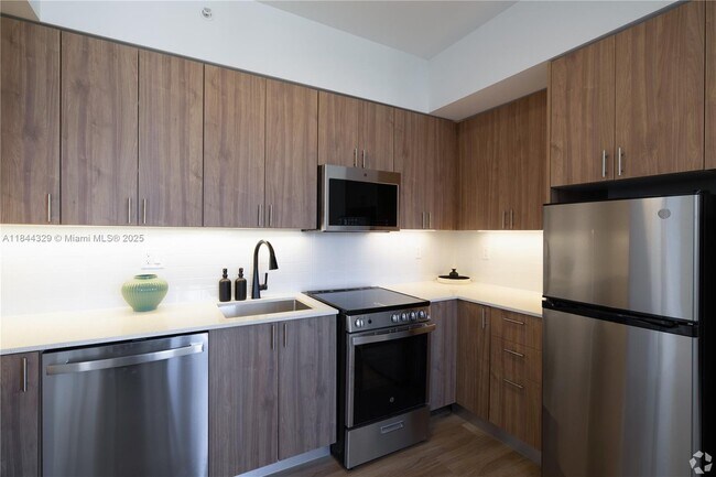 Foto del edificio - 650 SW 1st St