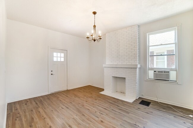 Building Photo - 2854 Shaffer Ave